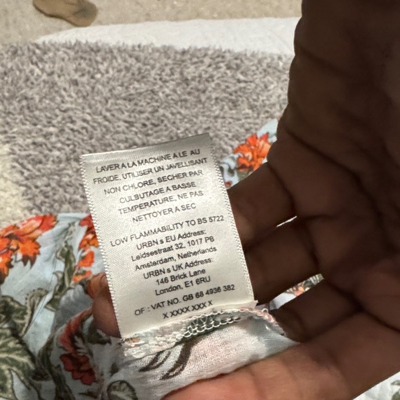 ANTHROPOLOGIE V-Neck Floral Kaftan
One size - Picture 8 of 8